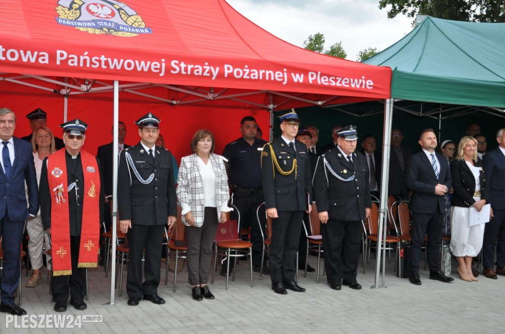 Nadanie sztandaru OSP Wronów