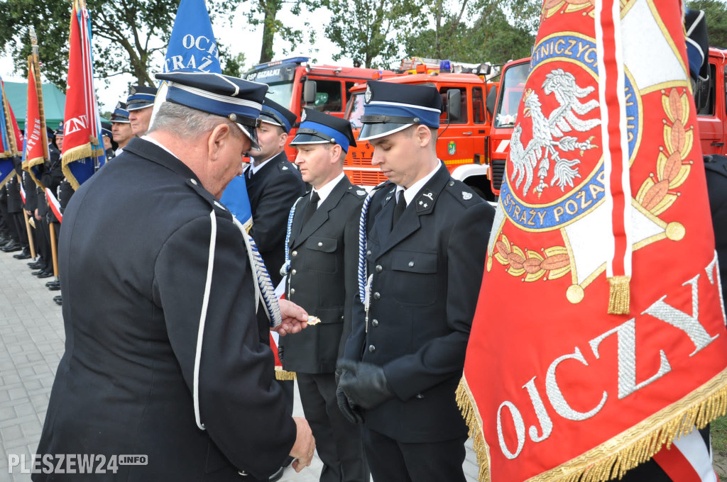 Nadanie sztandaru OSP Wronów