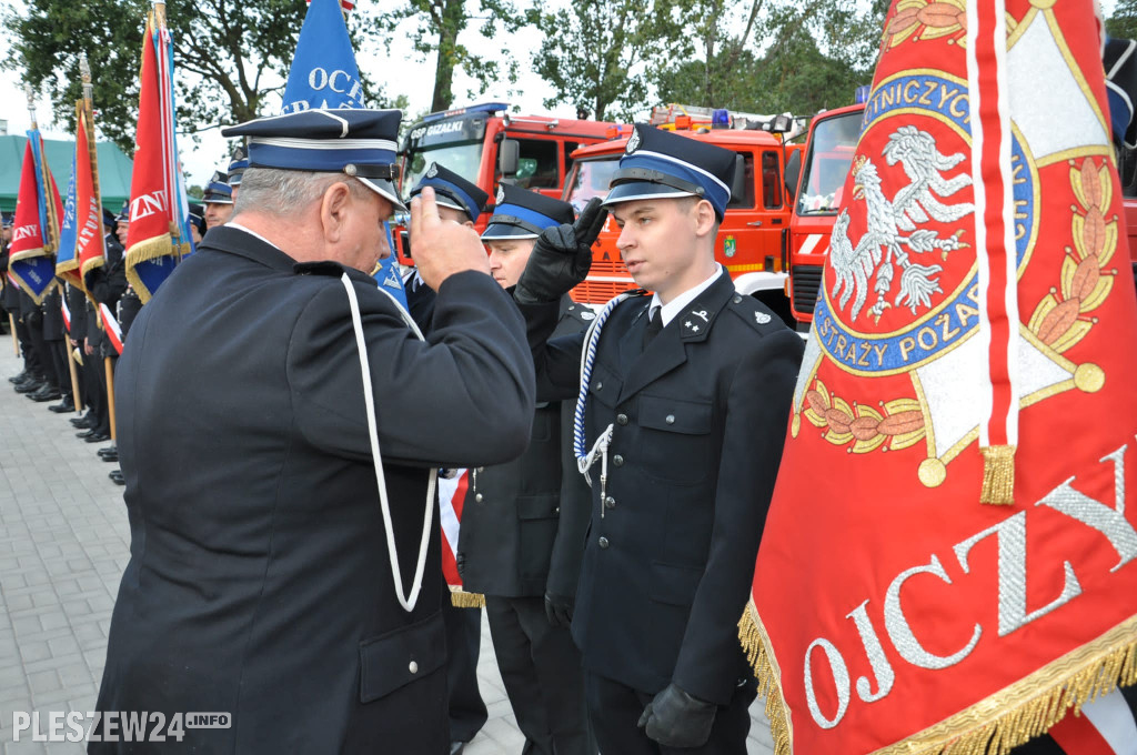 Nadanie sztandaru OSP Wronów