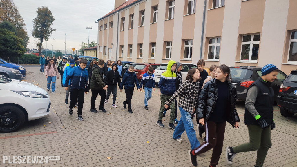  Ewakuacja szkoły w Choczu. Spokojnie to ćwiczenia