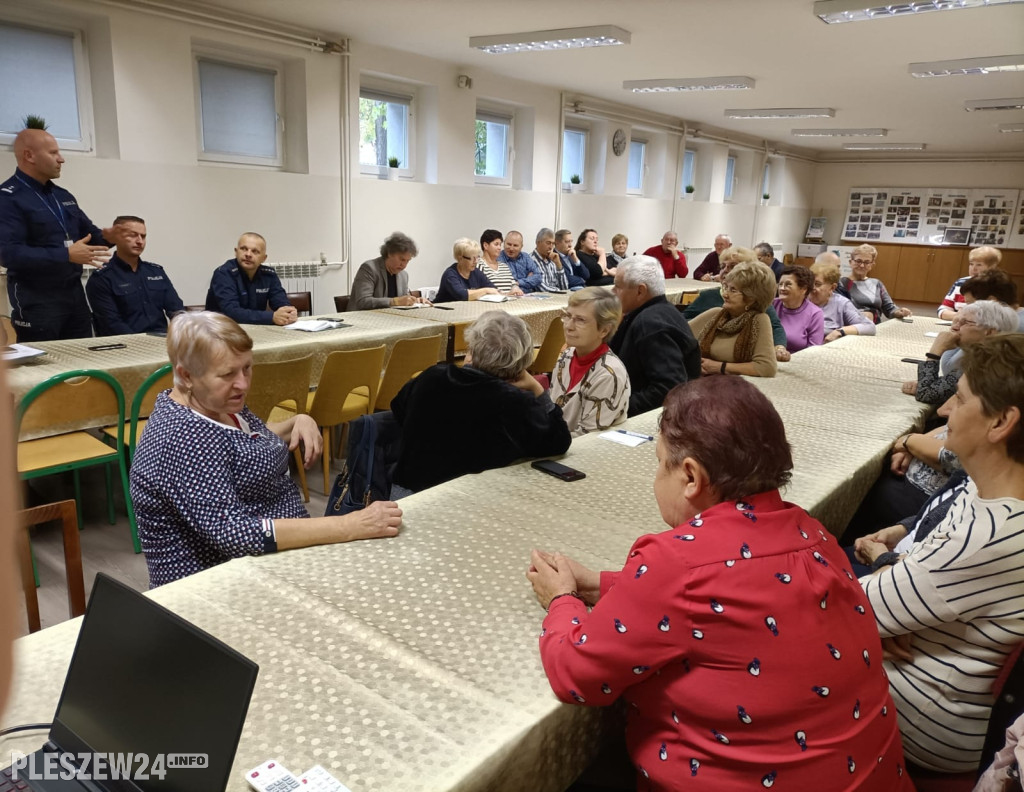 Spotkanie dotyczące bezpieczeństwa w Gołuchowie