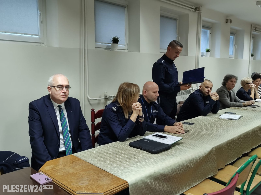Spotkanie dotyczące bezpieczeństwa w Gołuchowie