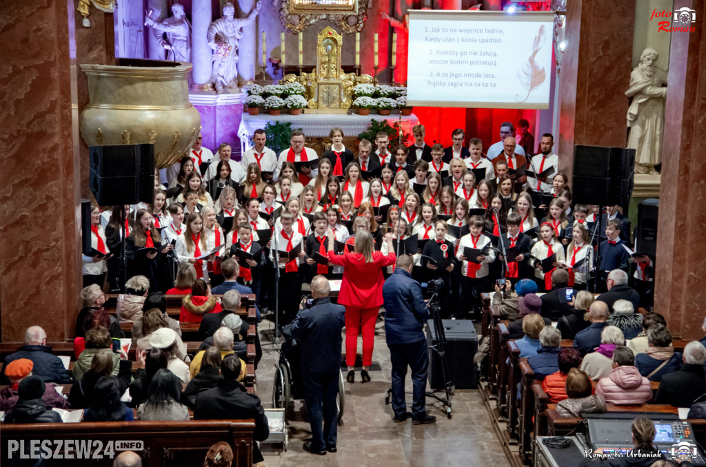 Koncert pieśni patriotycznych w pleszewskiej Farze