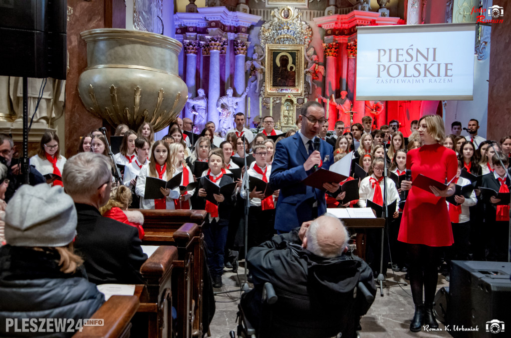 Koncert pieśni patriotycznych w pleszewskiej Farze