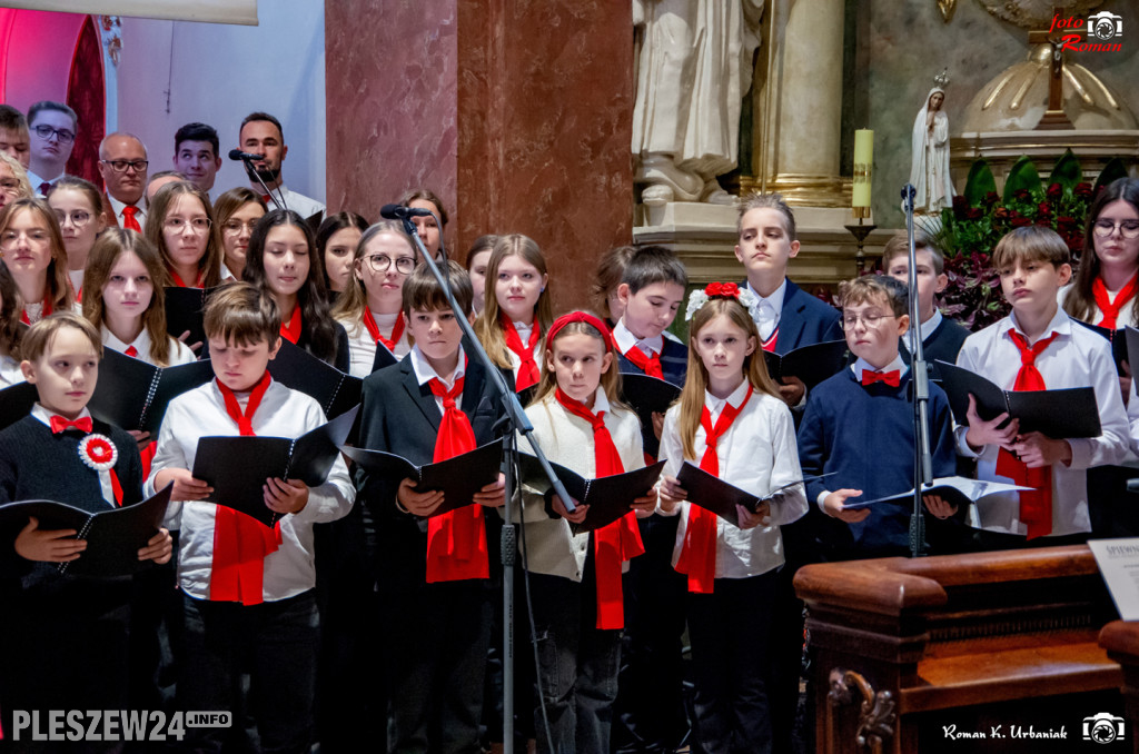 Koncert pieśni patriotycznych w pleszewskiej Farze