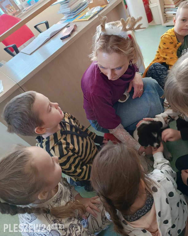 Niespodziewana wizyta w gołuchowskiej bibliotece