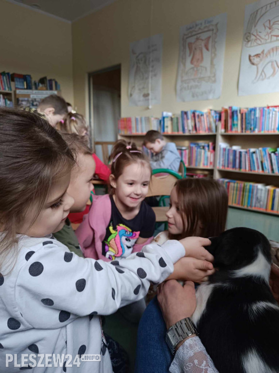 Niespodziewana wizyta w gołuchowskiej bibliotece