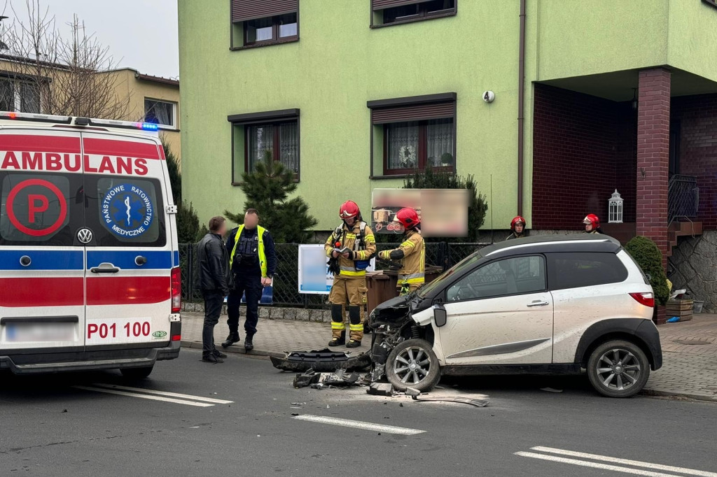 Kolizja na skrzyżowaniu Szenica z Zachodnią