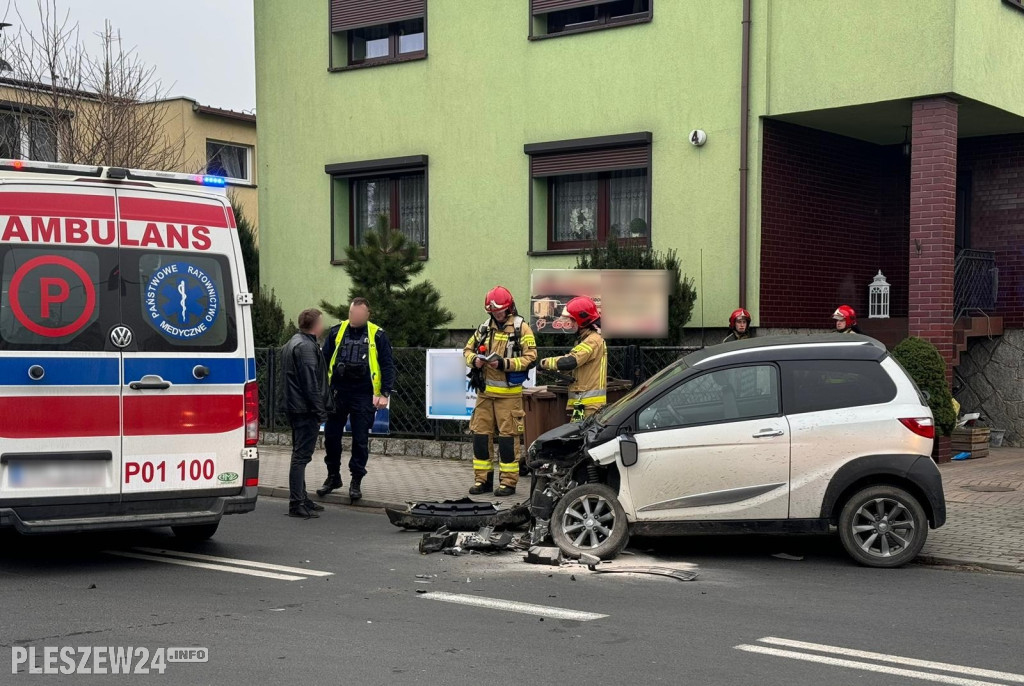 Kolizja na skrzyżowaniu Szenica z Zachodnią