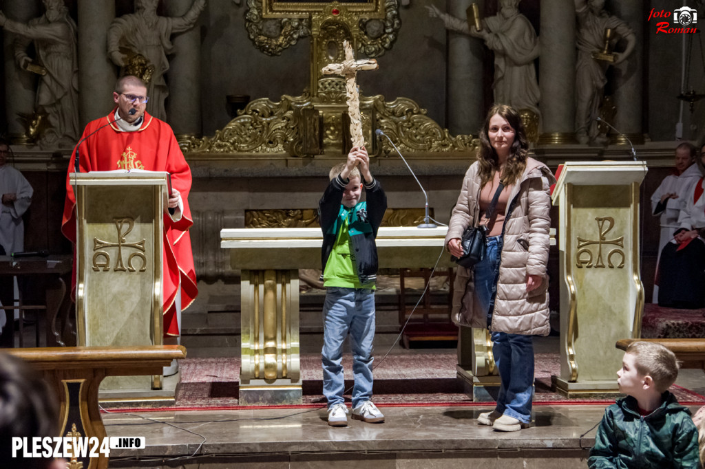 Liturgia Wielkiego Piątku w Farze