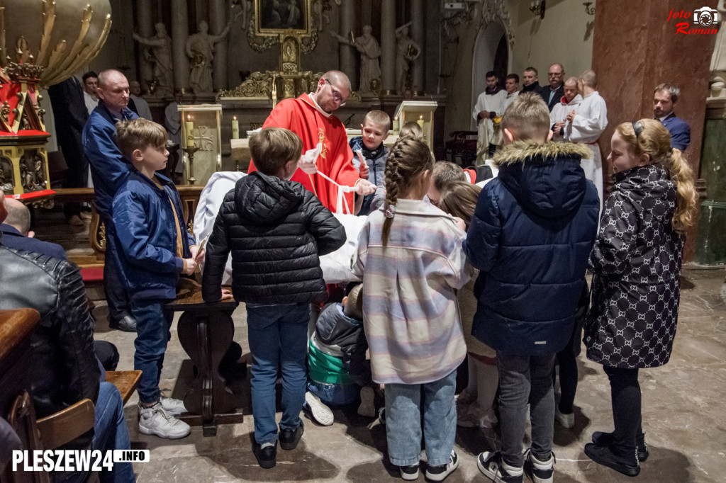Liturgia Wielkiego Piątku w Farze