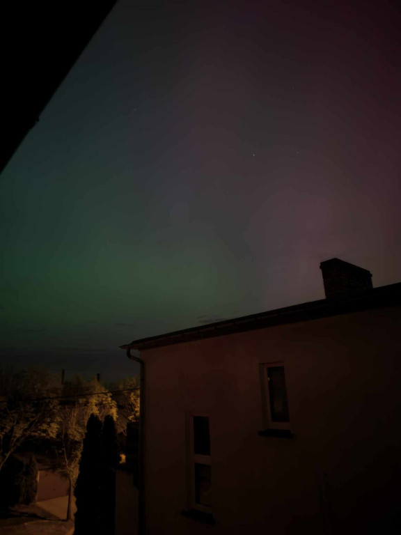Zorza polarna nad Pleszewem - zdjęcia czytelników
