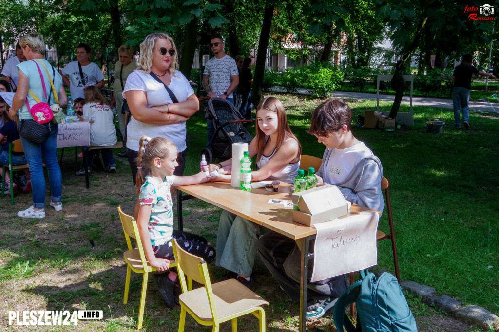 Festyn z historią w tle. Anna Pleszewska w parku