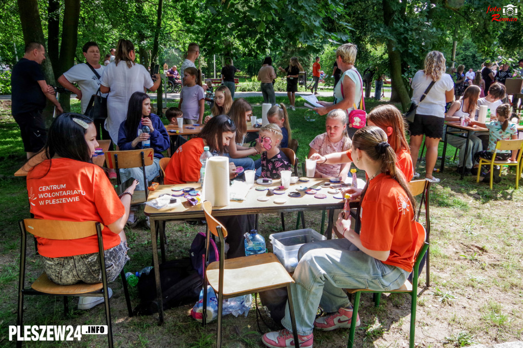 Festyn z historią w tle. Anna Pleszewska w parku