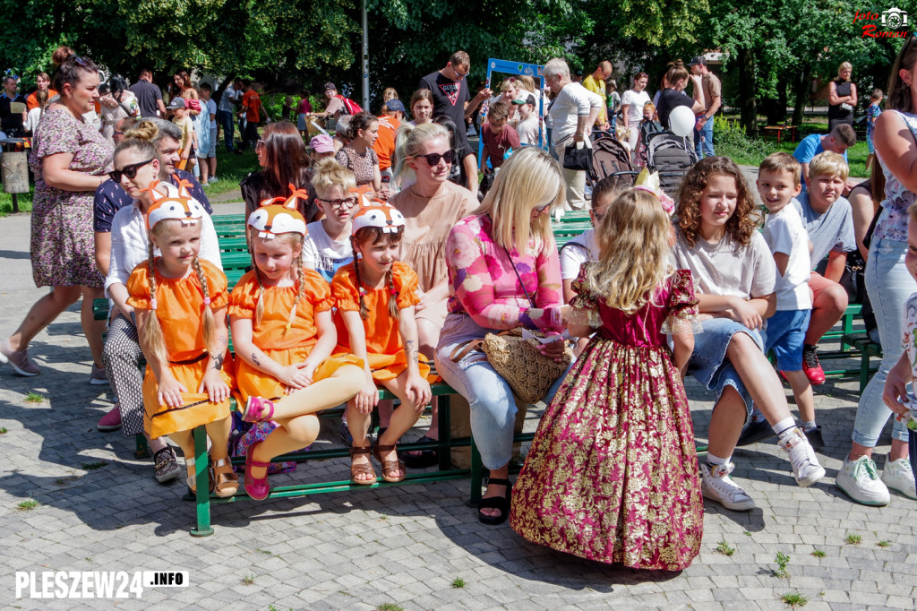 Festyn z historią w tle. Anna Pleszewska w parku