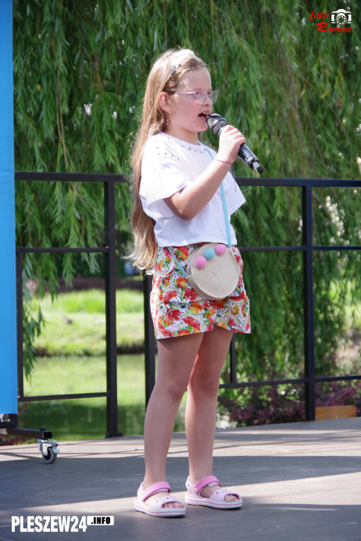 Festyn z historią w tle. Anna Pleszewska w parku