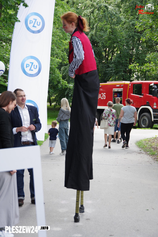 Festyn z historią w tle. Anna Pleszewska w parku