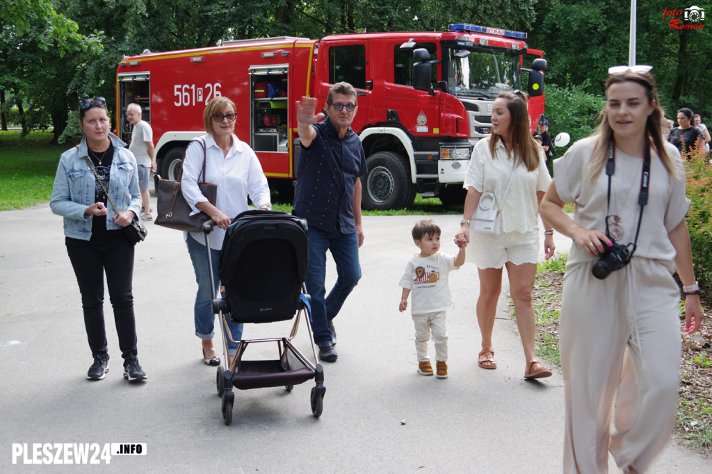 Festyn z historią w tle. Anna Pleszewska w parku