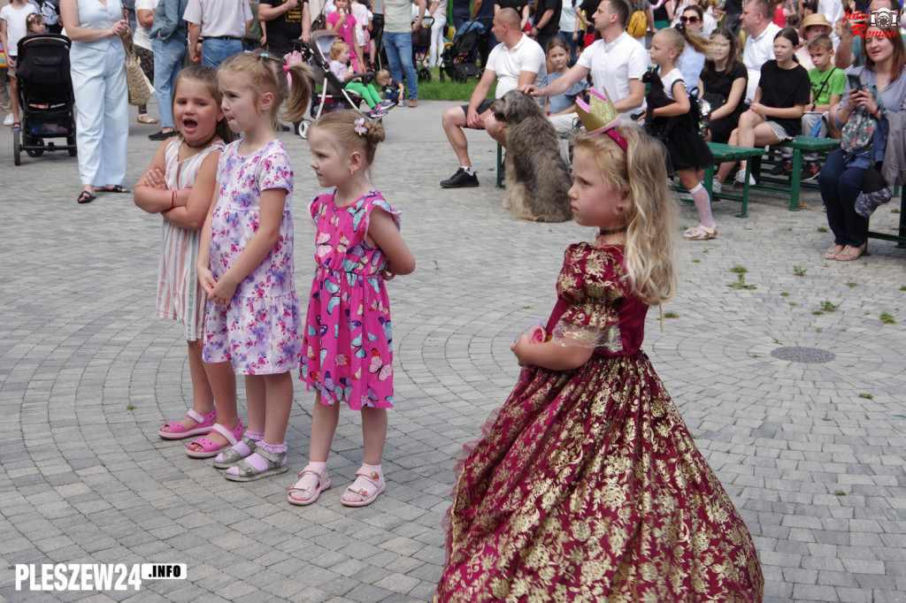 Festyn z historią w tle. Anna Pleszewska w parku