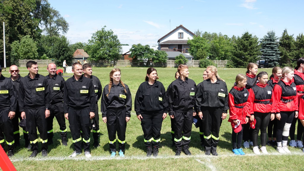 Zawody sportowo - pożarnicze strażaków