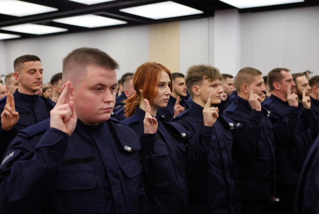 Policyjne awanse na Święto Niepodległości