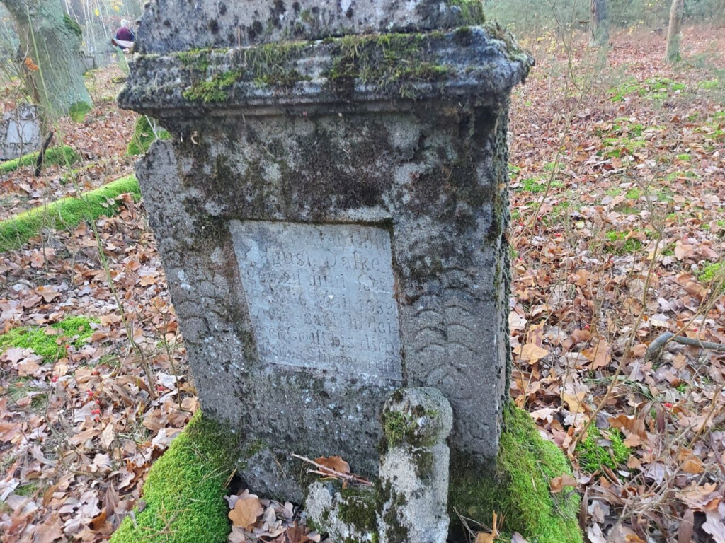 Cmentarz olenderski w Orlinie Dużej