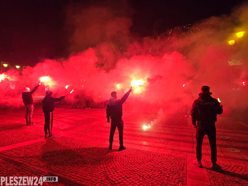 Kibice uczcili pamięć Powstańców