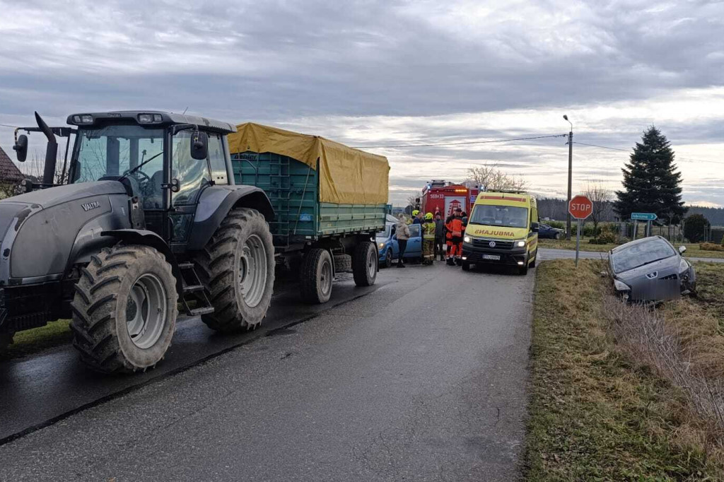 Kolizja drogowa w Sośniczce