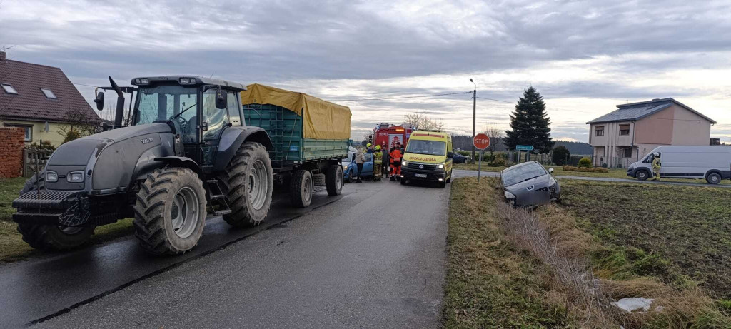 Kolizja drogowa w Sośniczce