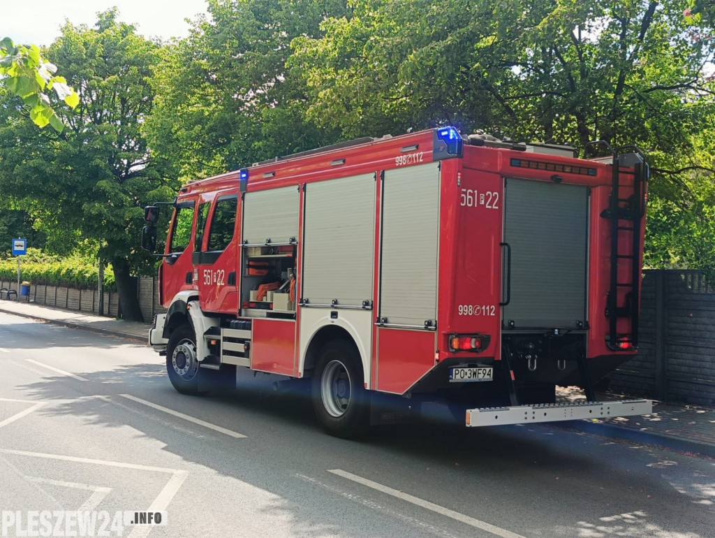 Zderzenie dwóch samochodów w centrum miasta