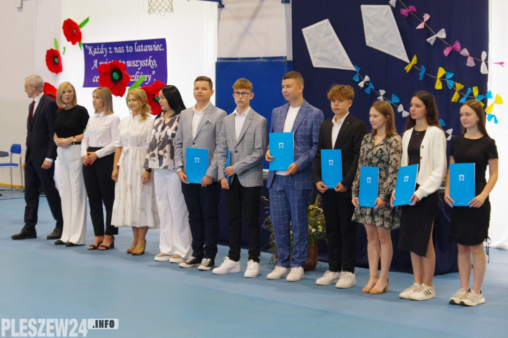 Uroczystość wręczenia listów gratulacyjnych