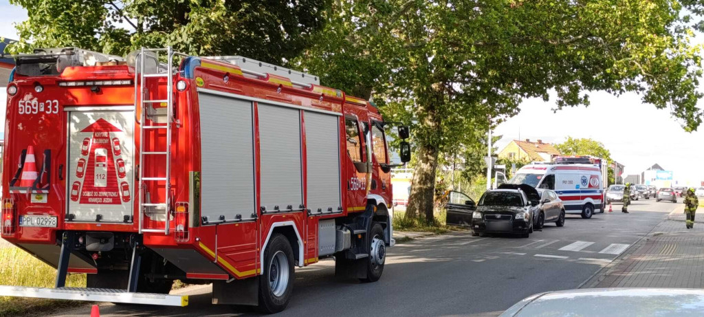 Kolizja dwóch pojazdów w Dobrzycy