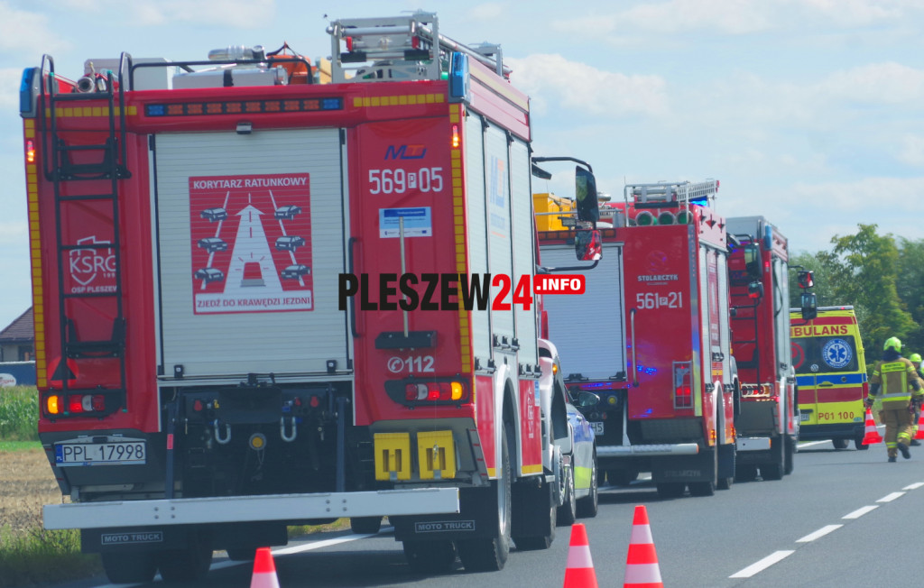 Wypadek samochodu z  nieczystościami w Pleszewie