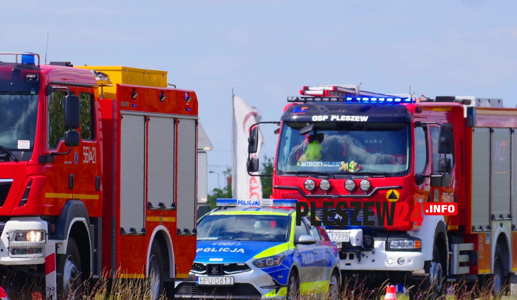 Wypadek samochodu z  nieczystościami w Pleszewie