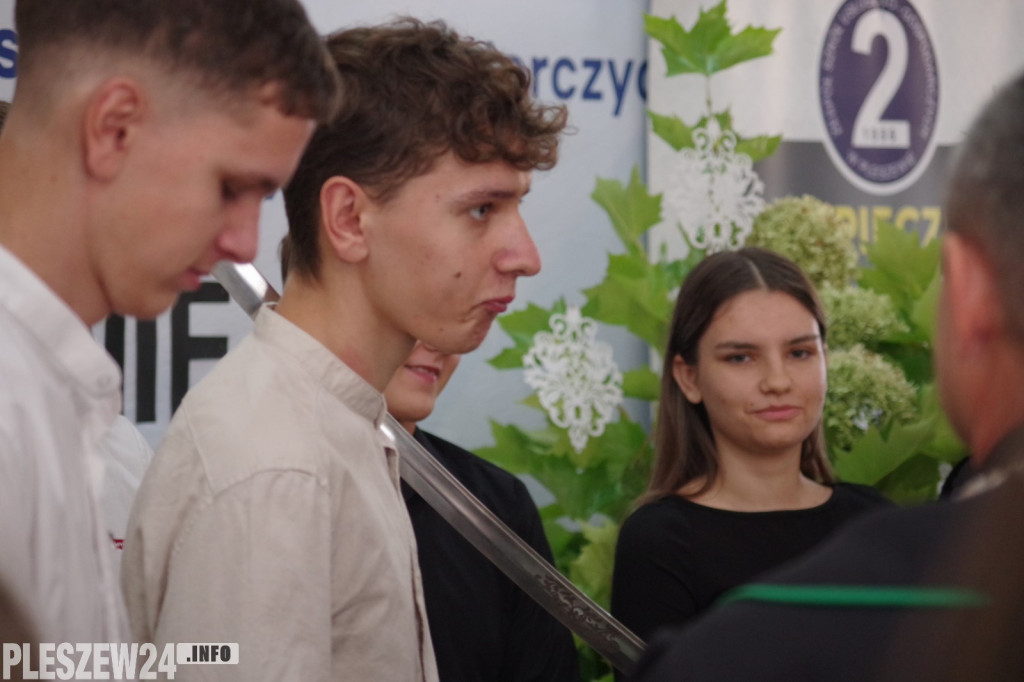 Pasowanie na czeladnika i wręczenie dyplomów zawodowych