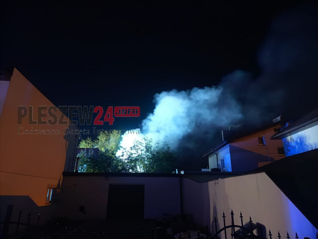 Nocny pożar w Pleszewie