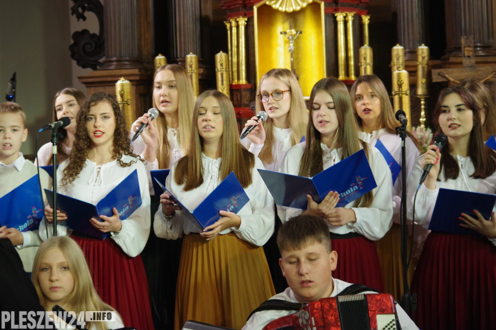 Schola Lenartowicka i Zespół Sound of Heaven z koncertem w Jedlcu