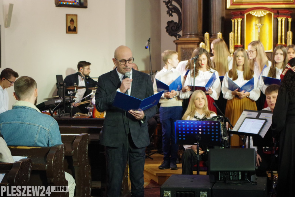 Schola Lenartowicka i Zespół Sound of Heaven z koncertem w Jedlcu