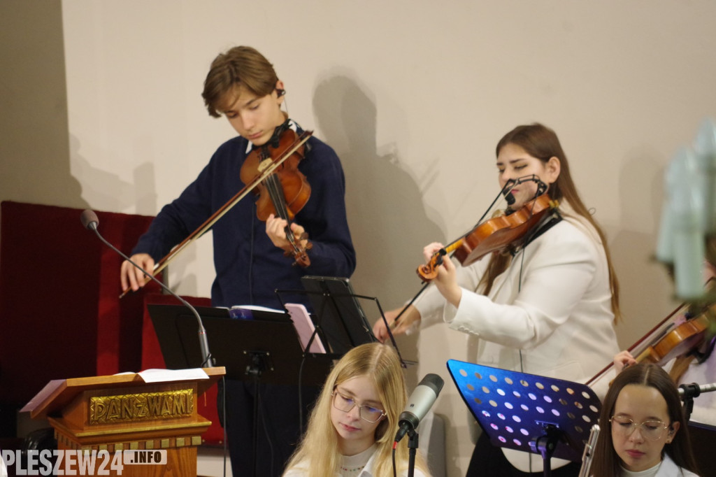 Schola Lenartowicka i Zespół Sound of Heaven z koncertem w Jedlcu