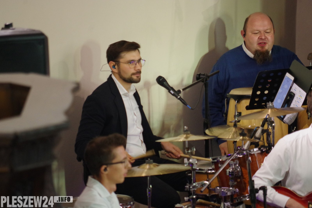 Schola Lenartowicka i Zespół Sound of Heaven z koncertem w Jedlcu