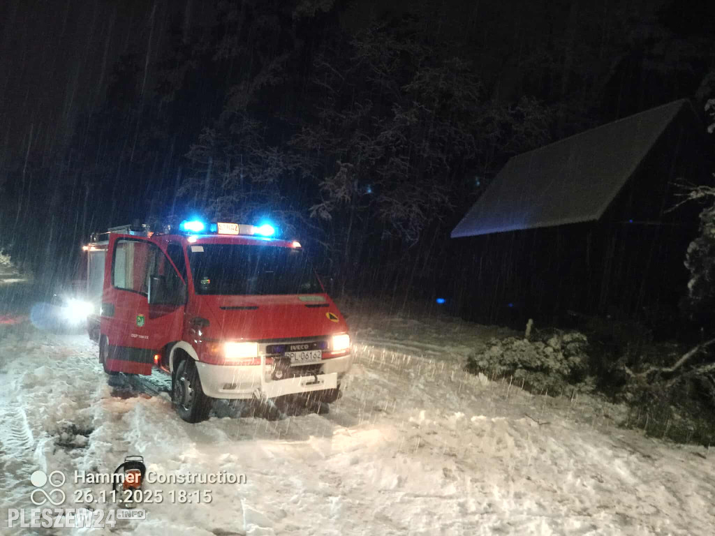 Ciężka noc. Dziesiątki zdarzeń w powiecie