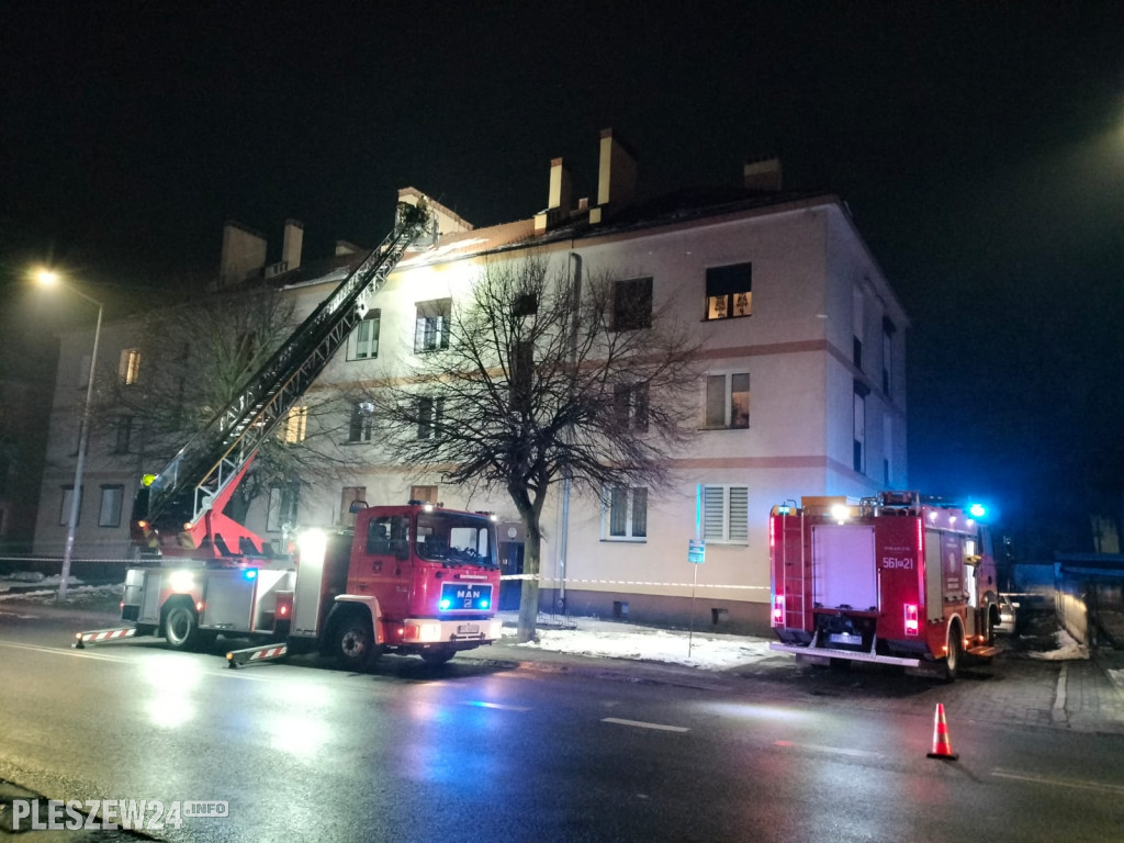 Wieczorna akcja strażaków w Pleszewie