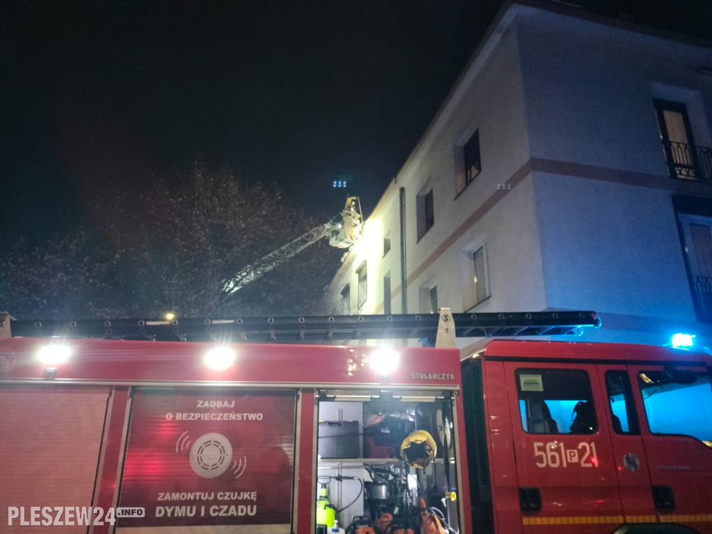Wieczorna akcja strażaków w Pleszewie