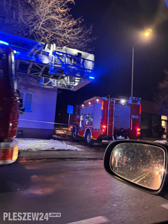 Wieczorna akcja strażaków w Pleszewie