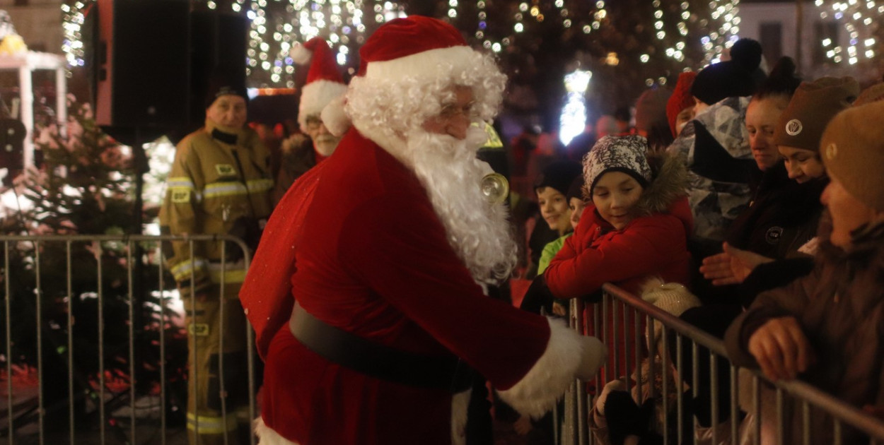Jarmark, Mikołaj i choinka w Pleszewie