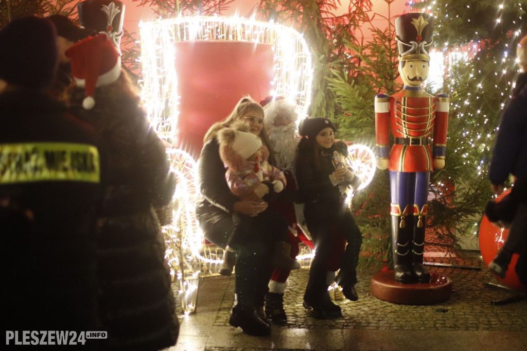 Jarmark, Mikołaj i choinka w Pleszewie
