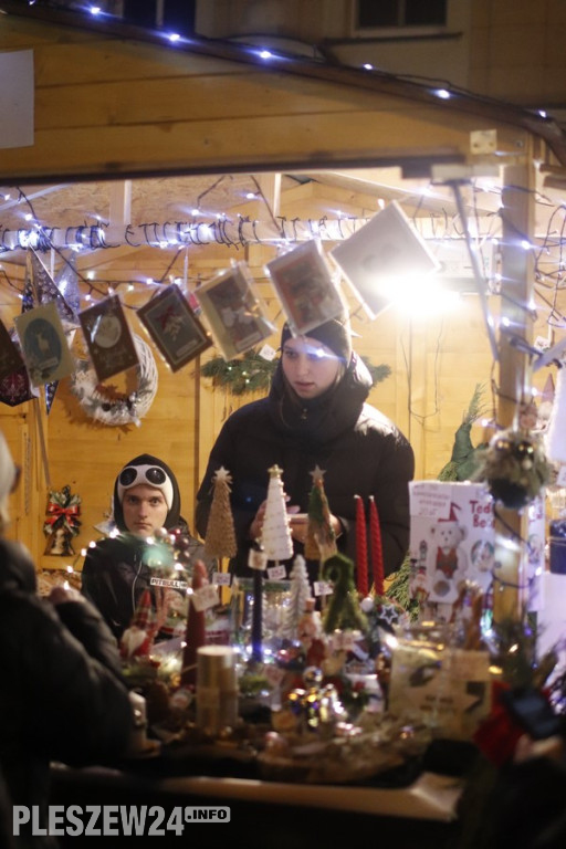 Jarmark, Mikołaj i choinka w Pleszewie
