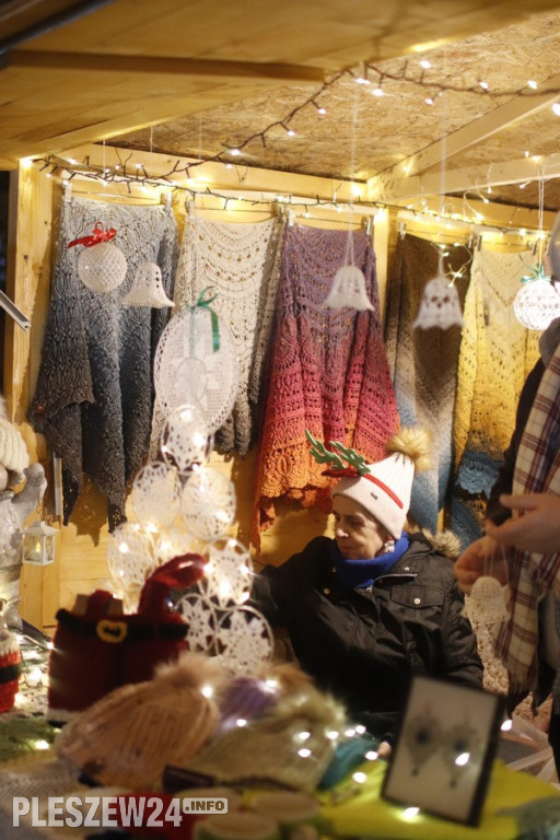 Jarmark, Mikołaj i choinka w Pleszewie