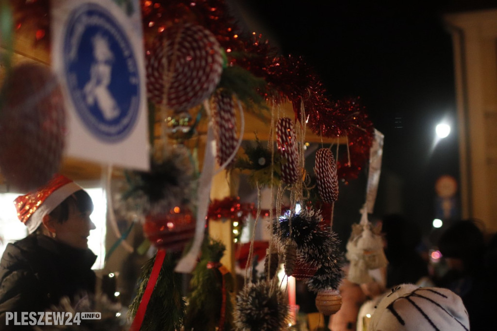 Jarmark, Mikołaj i choinka w Pleszewie