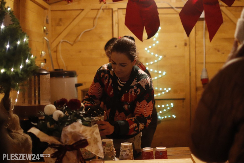 Jarmark, Mikołaj i choinka w Pleszewie